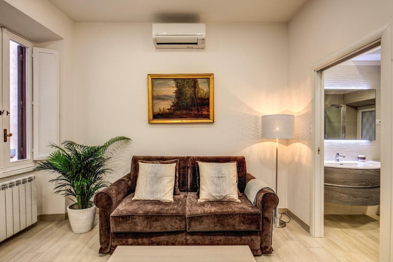 Appartamento Fresh House Borghese Roma Esterno foto