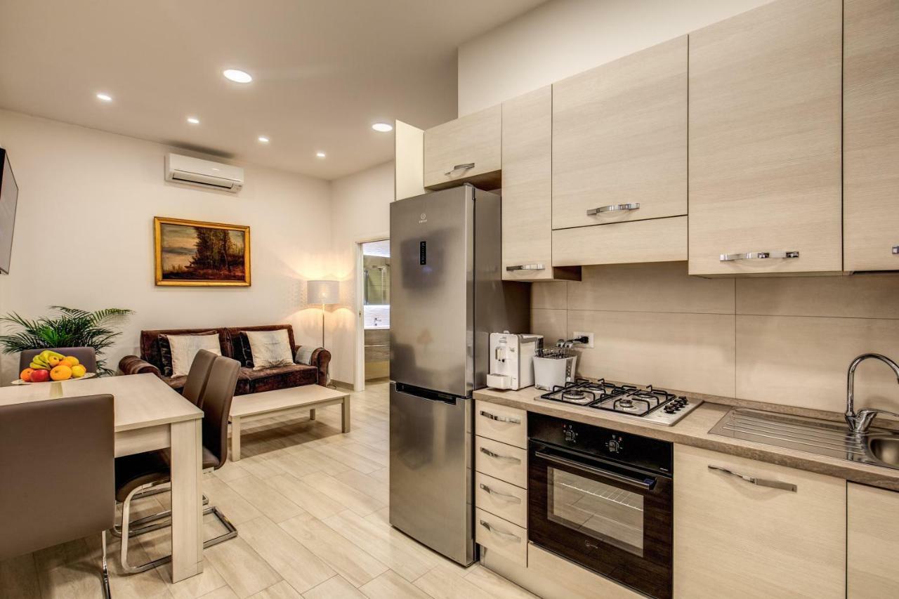Appartamento Fresh House Borghese Roma Esterno foto